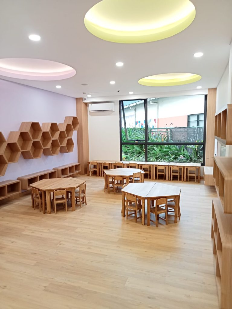 TRenovasi interior KIPINA